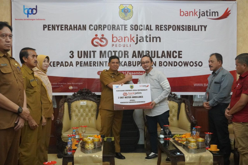 Bank Jatim salurkan CSR ke Pemkab Bondowoso