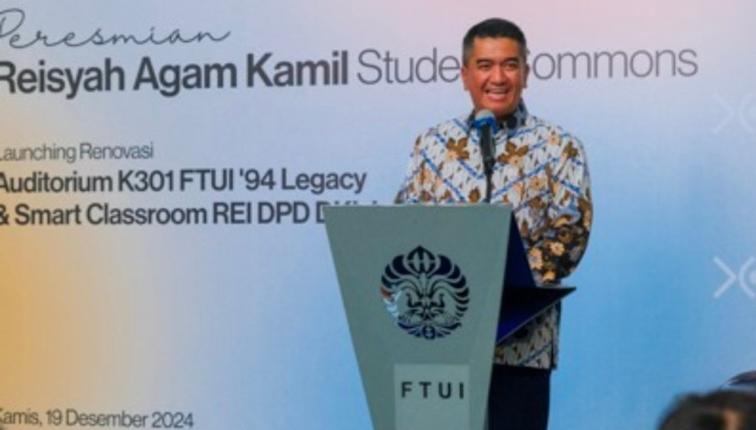 Rektor UI, Prof. Dr. Ir. Heri Hermansyah, S.T., M.Eng., IPU meresmikan 3 fasilitas modern di FTUI. Ini adalah wujud komitmen UI dalam menghadirkan fasilitas yang mendukung kemajuan pendidikan tinggi di Indonesia. (Foto: Dok Biro Humas & KIP UI)