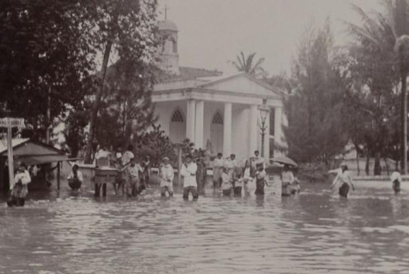 Banjir di Batavia sudah terjadi sejak zaman Gubernur Jenderal Jan Pieterszoon Coen. Foto: Universiteit Leiden