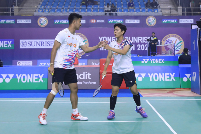 Pasangan baru Dejan Ferdinansyah/Siti Fadia Silva Ramadhanti melewati babak pertama di India Open 2024. (PBSI)