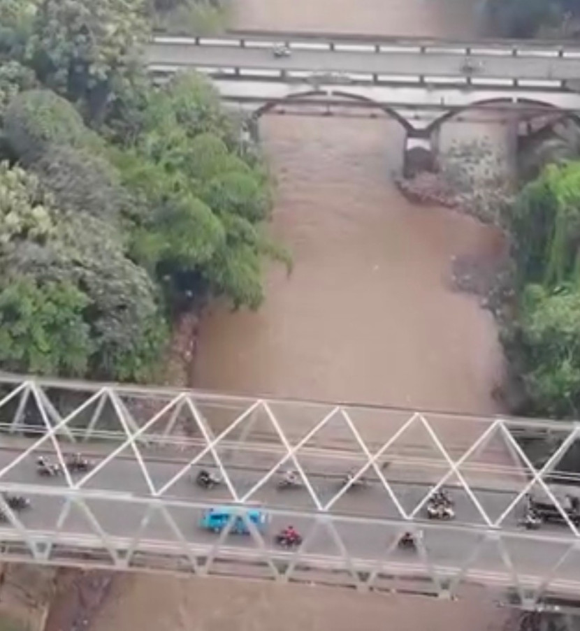 Kali Ciliwung yang melintas di Kota Depok. (Foto: Dok RUZKA INDONESIA)