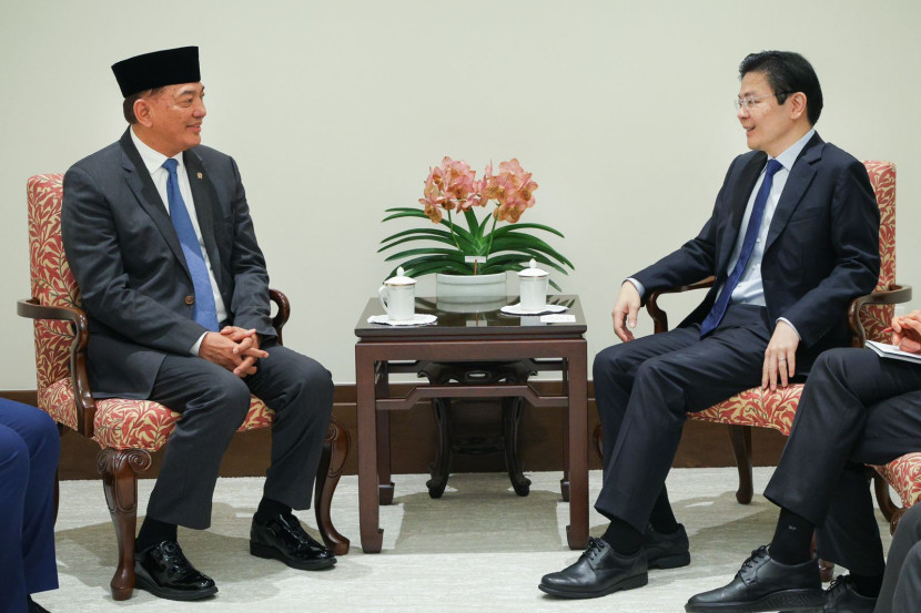 Menhan Sjafrie Sjamsoeddin bertemu Perdana Menteri Singapura Lawrance Wong. Sumber: Prime Minister’s Office (PMO)