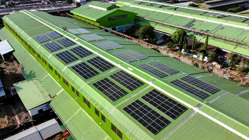 Solar panel dipasang di enam stasiun di Indonesia/Dok Republika