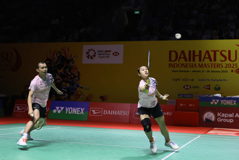 Pasangan baru Rinov Rivaldy/Lisa Ayu Kusumawati melangkah ke semifinal Indonesia Masters 2025. (PBSI)