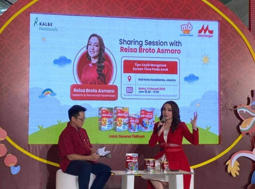 Talkshow bertajuk Tips Asyik Mengelola Screen Time pada Anak bersama selebriti dan pemerhati kesehatan, Reisa Broto Asmoro di Jakarta, kemarin. (Foto: Dok Ruzka Indonesia)