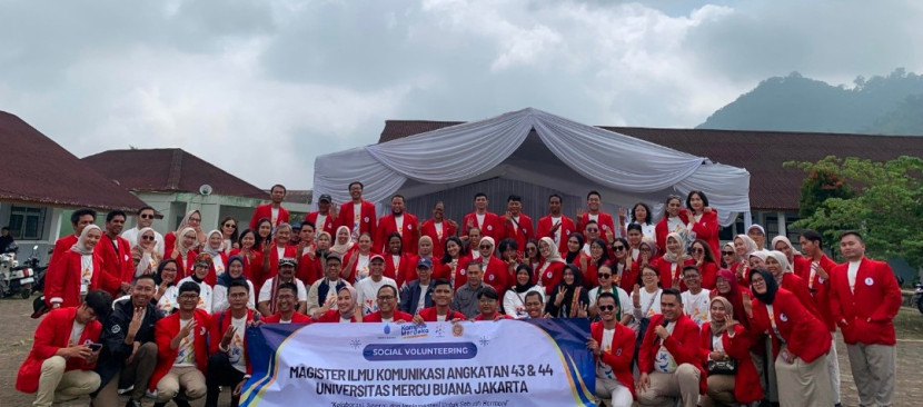 Mahasiswa Universitas Mercu Buana gelar kegiatan SV di SMKN 2 Gegerbitung, Kabupaten Sukabumi. (Foto: Dok Universitas Mercu Buana)