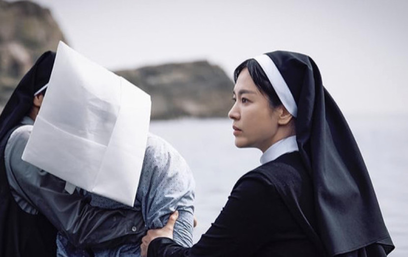 Aktris Song Hye Kyo dalam film Dark Nuns. (Imdb)