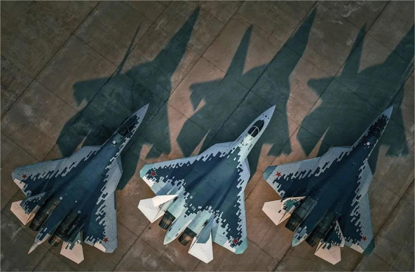 Jet tempur Su-57 buatan Rusia. Sumber: Defence Blog