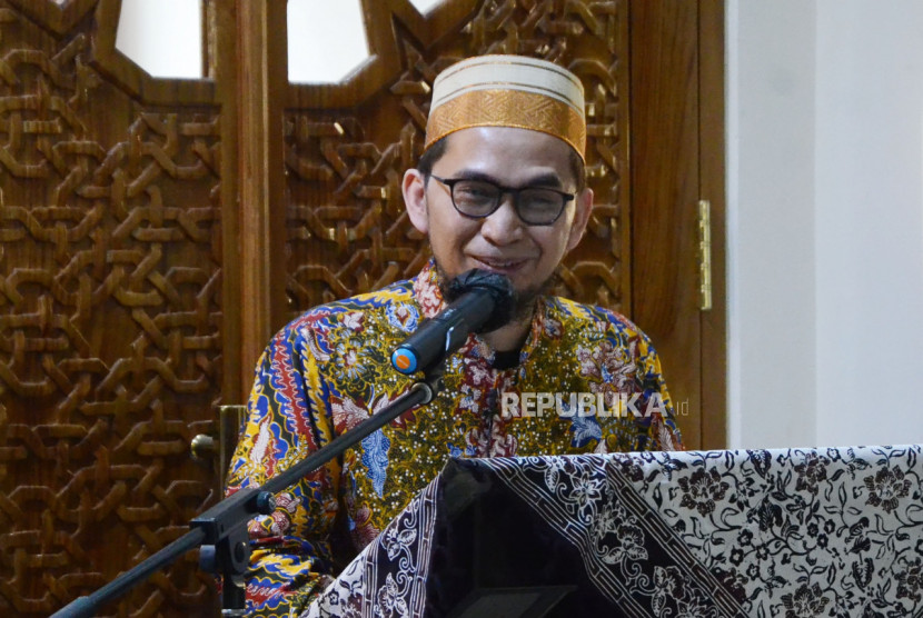 Ustaz Adi Hidayat. Foto: Edi Yusuf/Republika