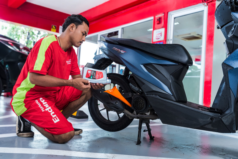 Pemilik motor disarankan untuk membeli oli Pertamina Lubricants di outlet resmi (Doc. PT Pertamina lubricants).