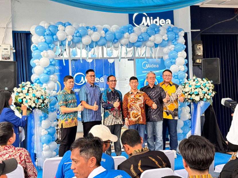 Produsen alat elektronik global terkemuka, PT Midea Electronics Indonesia, terus memperluas layanan purnajual (after sales) dengan meresmikan Direct Service Center di Bekasi, Jawa Barat, Senin (24/2/2025). (Foto: Midea)