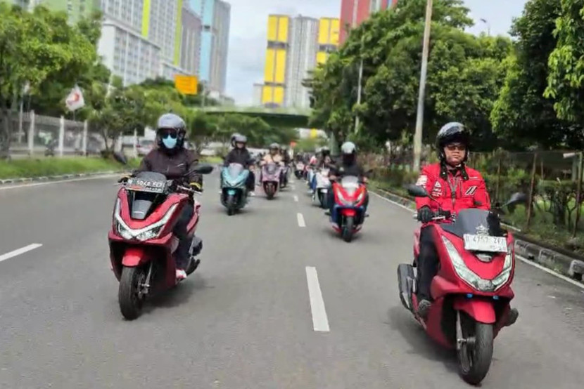 Rolling City Para Bikers Komunitas Honda (Doc. Wahana Artha Group).