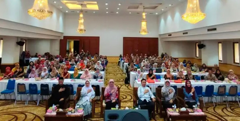 Dinkes Kota Depok mengadakan pertemuan dengan kemitraan bidang kesehatan di Aula Lantai 10 Gedung Dibaleka II, Jumat (28/02/2025). (Foto: Dok Diskominfo Kota Depok) 