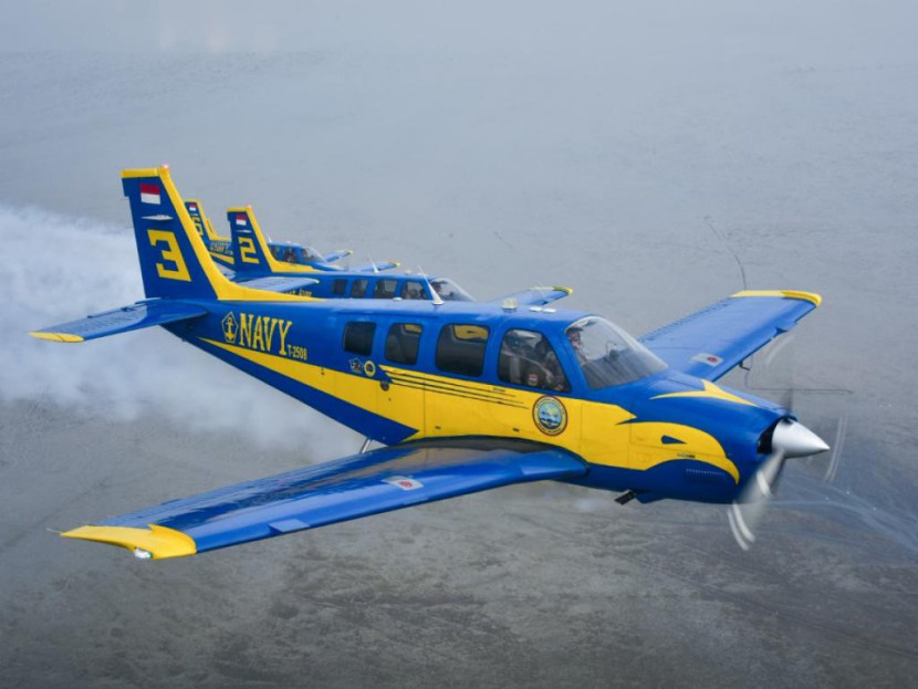 Pesawat Beechcraft G-36 Bonanza milik Puspenerbal di atas AAL Bumimoro. Sumber:Dispenal