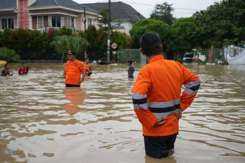 Banjir yang melanda Kota dan Kabupaten Bekasi hingga Rabu (5/3/2025) masih belum surut. Foto: Humas Jabar