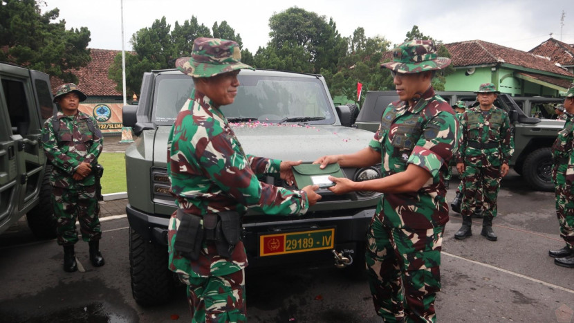 Penyerahan empat Ransus MV3 Maung ke Jajaran Kodim 0732/Sleman. Foto: TNI