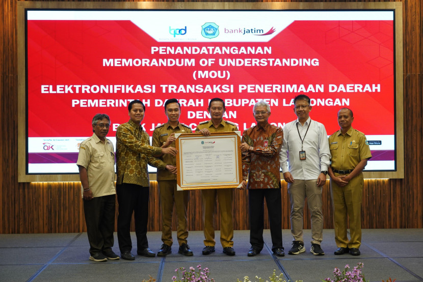 Bank Jatim tandatangani MoU dengan Pemkab Lamongan