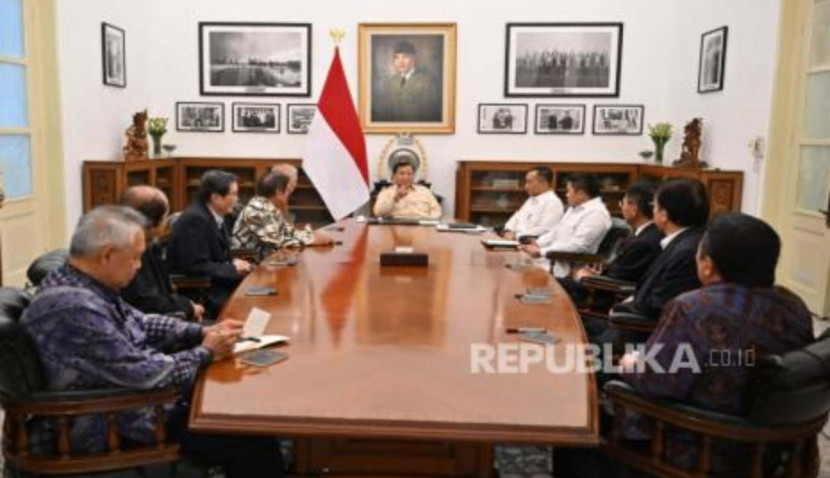 Presiden Prabowo Subianto menerima kedatangan delapan pengusaha besar di Istana Kepresidenan Jakarta, Kamis (06/03/2025). (Foto: BTMI Setpres)