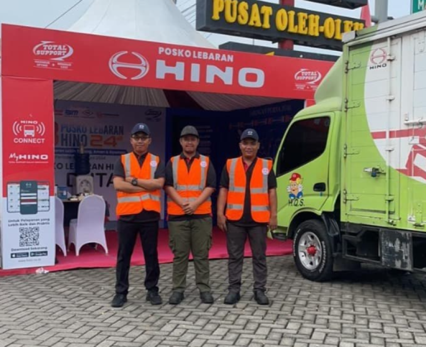 Tampak petugas jaga di posko mudik Lebaran Hino.     dok HMSI