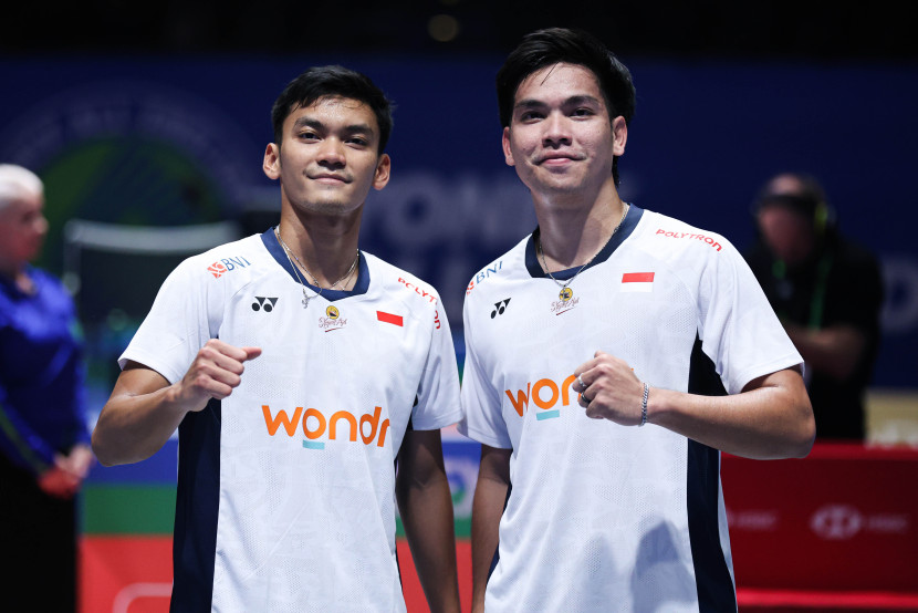 Pasangan ganda putra Daniel Marthin/Muhammad Shohibul Fikri mengalahkan unggulan Denmark di babak pertama All England 2025. (PBSI)