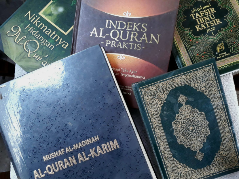 Kitab Suci Al-Quran. (Foto: SumatraLink.id/Mursalin Yasland)