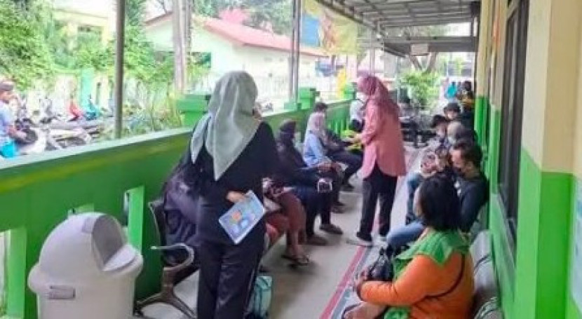 Ruang tunggu Puskesmas Rawa Tembaga, Kota Bekasi. (Foto: Dok RUZKA INDONESIA) 