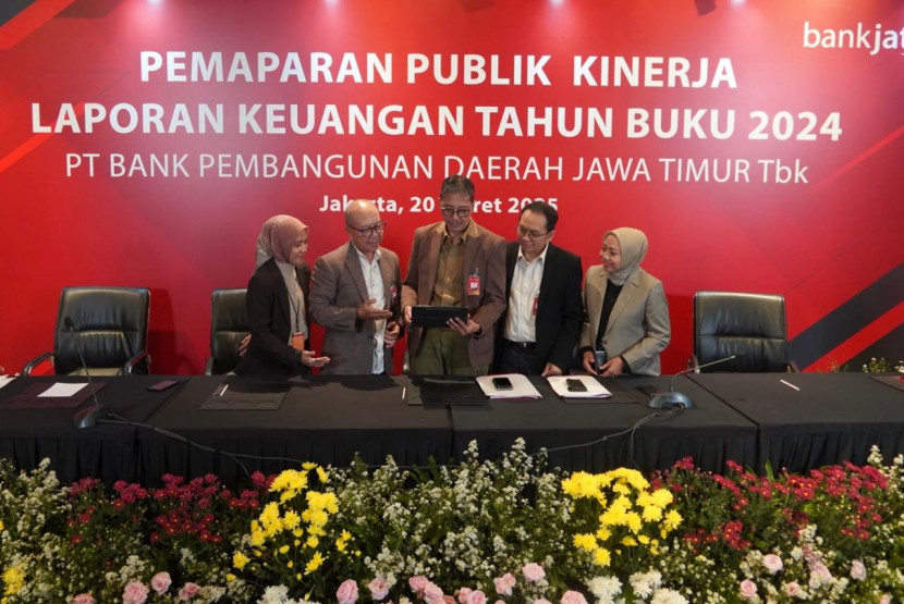 Pemaparan Publik Kinerja Laporan Keuangan Bank Jatim Tahun Buku 2024