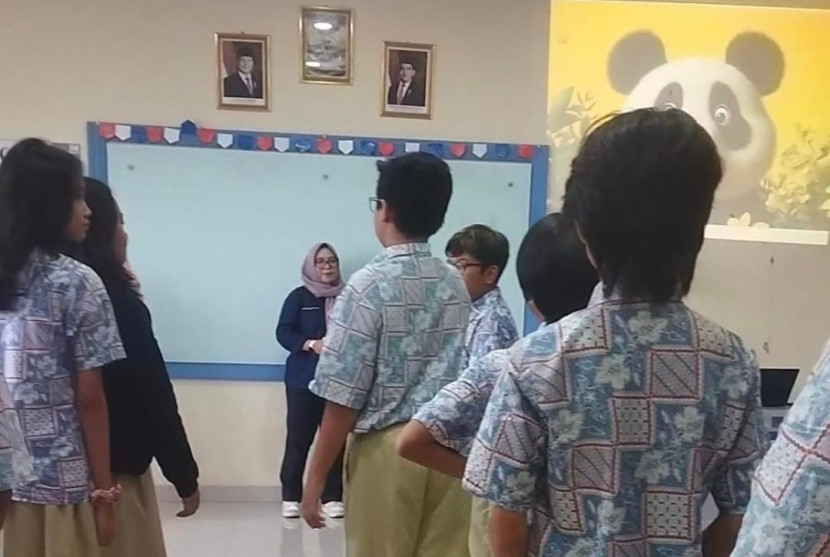 Kepsek bukan hanya berfungsi sebagai manajer administratif, tetapi juga sebagai pemimpin pembelajaran. (Foto: Dok RUZKA INDONESIA) 