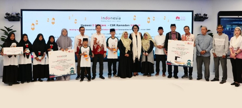 Program CSR Huawei 2025 melaksanakan penyaluran donasi makanan bergizi serta perangkat digital untuk pesantren di 16 kota di Indonesia. (Foto: Dok RUZKA INDONESIA) 