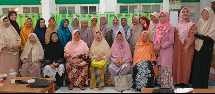 Majelis Taklim Al-Muqorrobin Depok Utara menyelenggarakan kegiatan Halal bi Halal pada Rabu (17/04/2025) lalu. (Foto: Dok RUZKA INDONESIA)