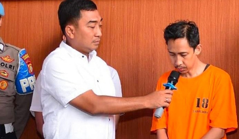 Dokter cabul PPDS UI (kanan) ditetapkan jadi tersangka kekerasan seksual karena mengintip dan merekam tetangga indekosnya yang sedang mandi. (Foto: Dok RUZKA INDONESIA)