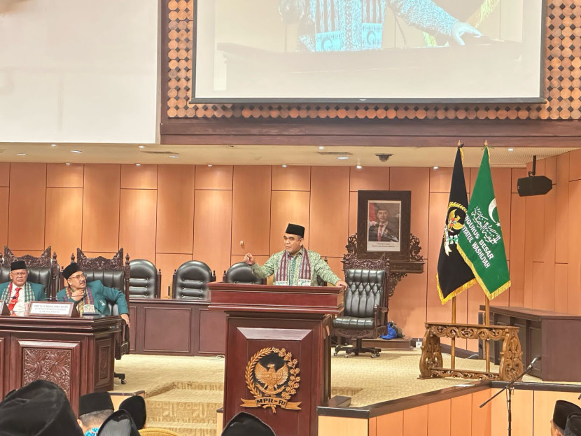 Ketua MPR Ahmad Muzani dalam pembukaan Rakernas dan Rapimnas di Gedung Nusantara V, Kompleks DPR/DPD/MPR RI (25/4/25)
