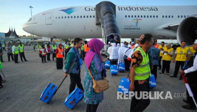 Calhaj yang hendak naik pesawat. (Foto: Dok REPUBLIKA)