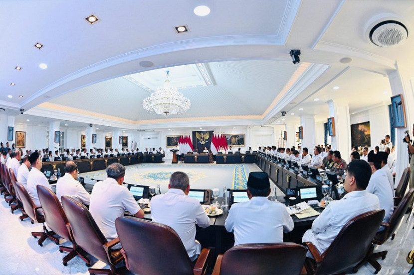 Sidang Kabinet di Istana, Senin 5 Mei. (BPMI Setpres/Laily Rachev)