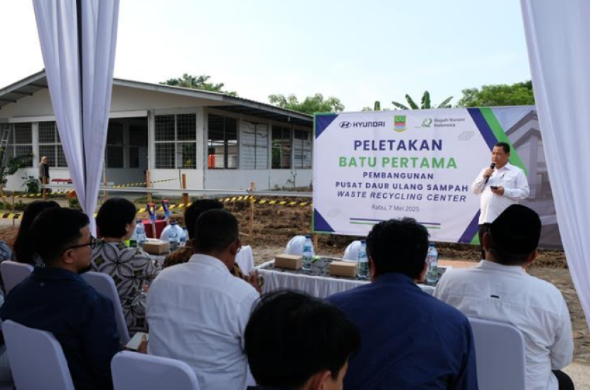 Upacara pembangunan fasilitas daur ulang di Cibitung. dok HMMI
