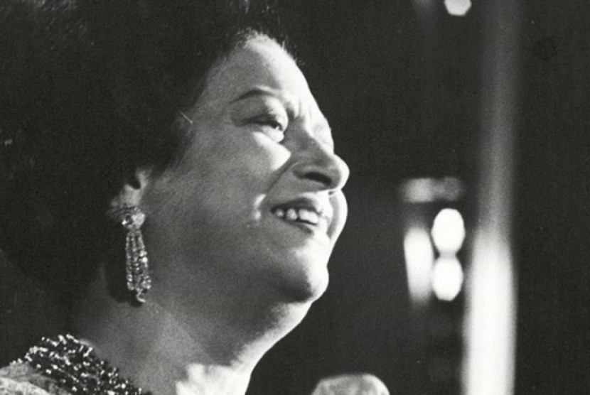 Umm Kulthum pada 1967. (AP/ Jacques Marqueton)