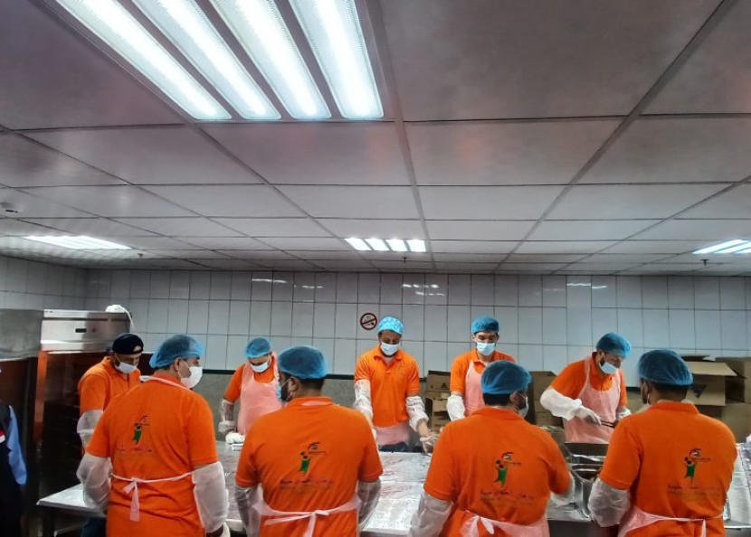 Dapur perusahaan katering yang melayani jemaah haji Indonesia