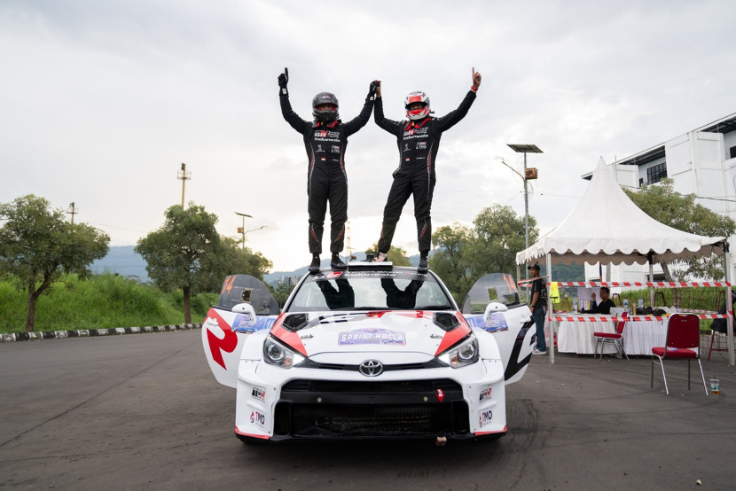 Duet Ryan Nirwan dan Adi Indiarto (Doc. Toyota)