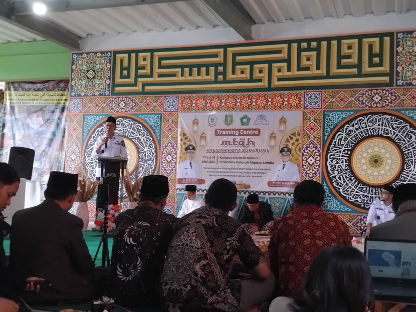 Pembukaan TC Musabaqoh Tilawatil Qur'an dan Hadis (MTQH) untuk MTQH XXXIX Tingkat Provinsi Jawa Barat Tahun 2025 di Pesantren Lemka Kota Sukabumi, Sabtu (17/5/2025).