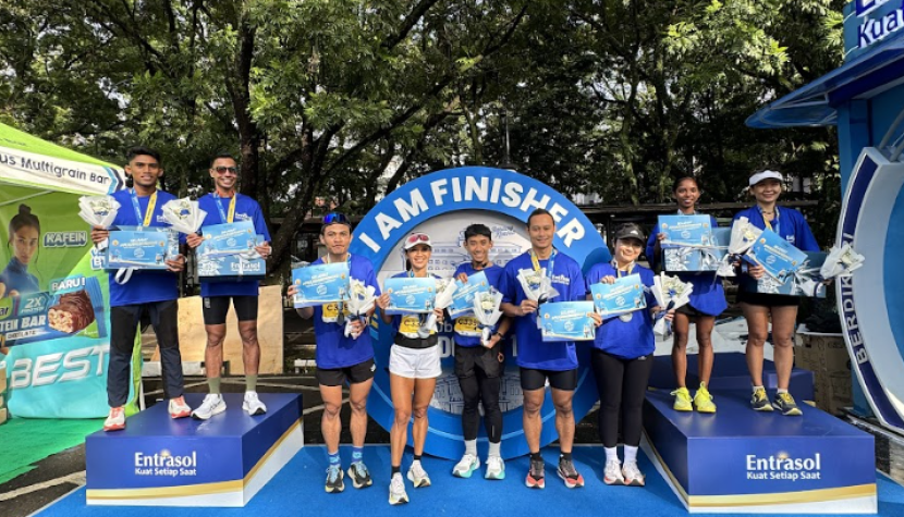 Tampak peserta lomba lari lari Bandoeng 10K dok Entrasol