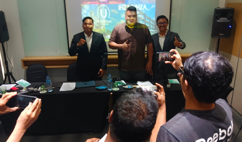 Direktur PT SUP, Charles B Siringgo-ringgo saat jumpa pers di Seminyak, Bali, Rabu (21/05/2025). (Foto: Rusdy Nurdiansyah/RUZKA INDONESIA)