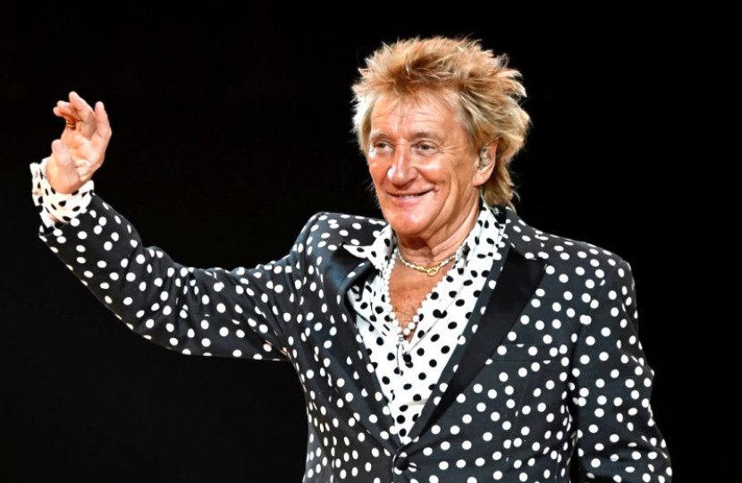 Instagram/sirrodstewart