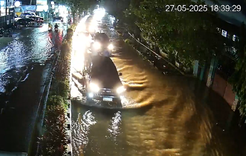 Pantauan CCTV Simpang Antasari Depan SD - Samarinda. (PWA-Samagov)