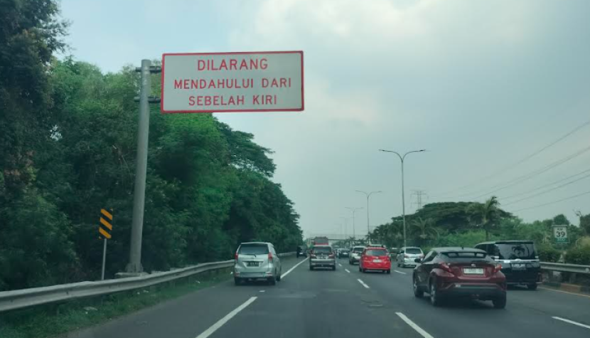 Kendaraan hybrid menjadi alternatif pilihan menarik bagi konsumen selain kendaraan listrik.  (ilustrasi)  dok Motoresto.id