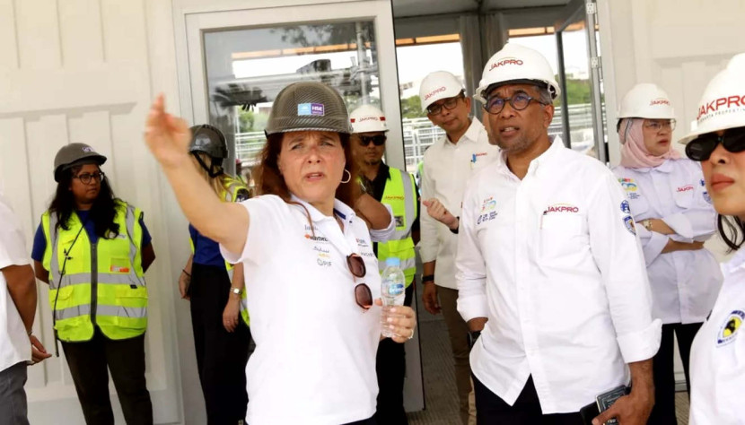 PT Jakarta Propertindo (Jakpro) dan perwakilan Formula E Operations (FEO) meninjau lokasi penyelenggaraan Jakarta E-Prix di Jakarta International E-Prix Circuit (JIEC). (Foto: Dok Jakpro)