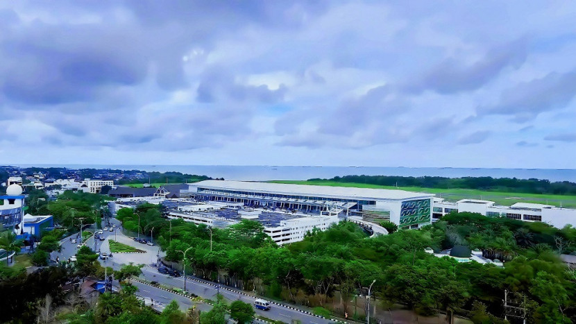 Bandara Internasional SAMS Sepinggan Balikpapan via drone. (Sekitarkaltim.ID)