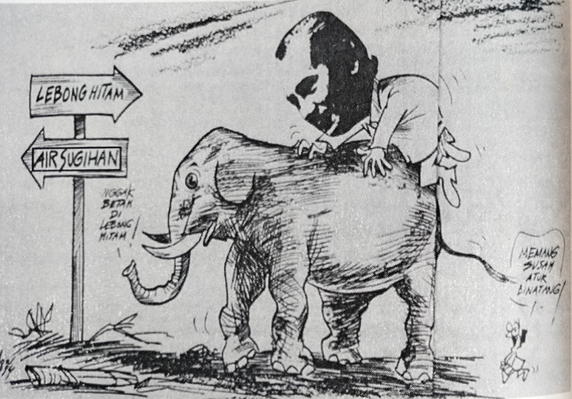 Karikatur Emil Salim di sebuah surat kabar nasional saat Operasi Ganesha. (FOTO: Repro Buku “Gajah Palembang, Sejarah, Akar Konflik dan Solusinya”).