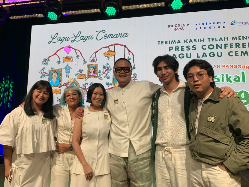 RAPOT dan The Lantis dalam konferensi pers di Jakarta, Selasa (10/6/2025). (Filmusiku/Rahma Sulistya)
