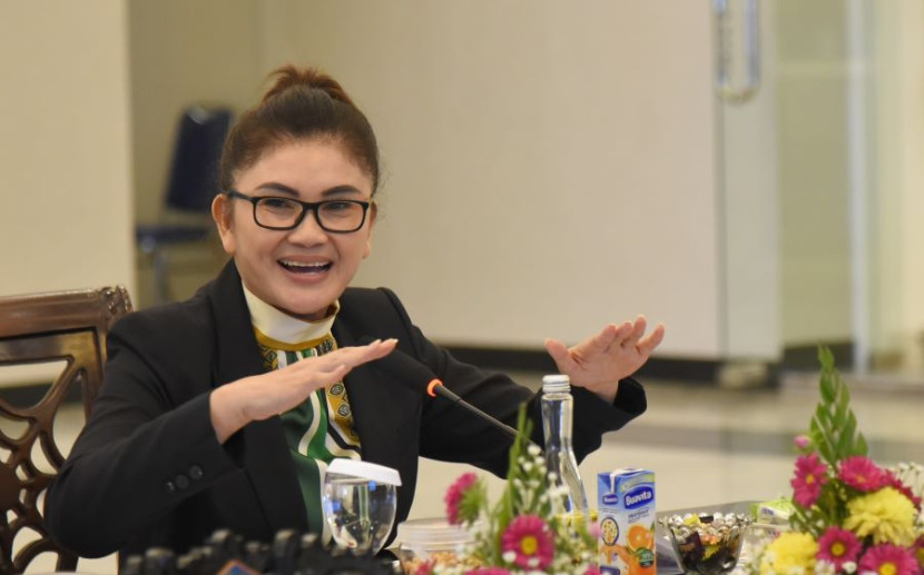 Ketua Komisi IX DPR RI, Felly Estelita Runtuwene