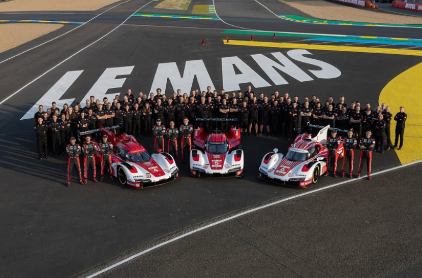 The Porsche Penske Motorsport team at the 24 Hours of Le Mans (Doc. Porshce).